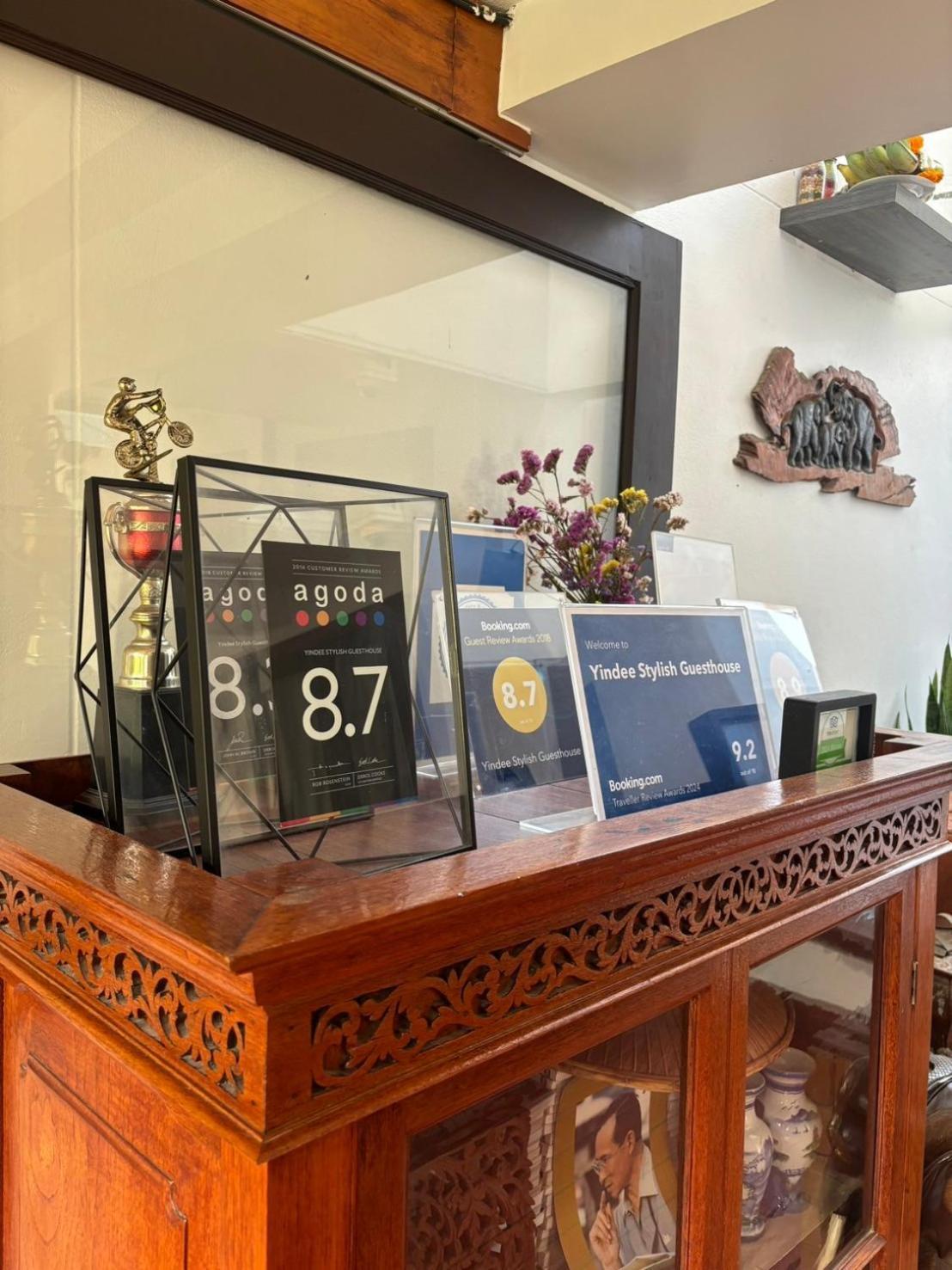 Yindee Stylish Guesthouse Chiang Mai Eksteriør bilde